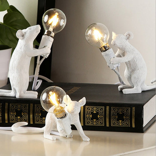 Decorative mouse lamp