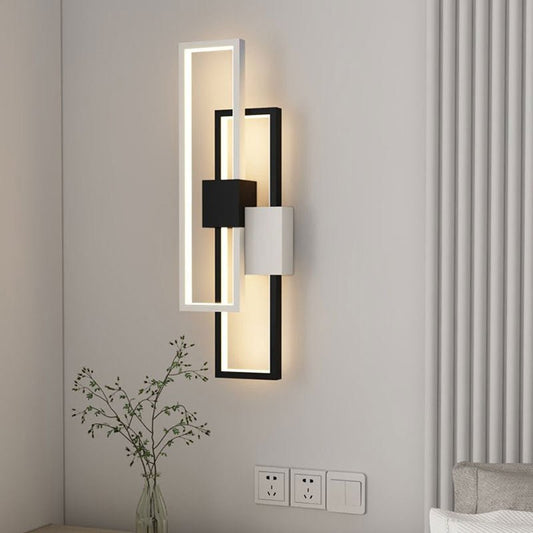 Sleek and Modern Plastic Wall Lamp - Iandy