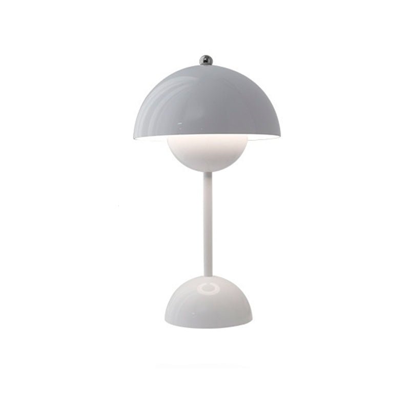 Sleek and Stylish LED Table Lamp - Iandy