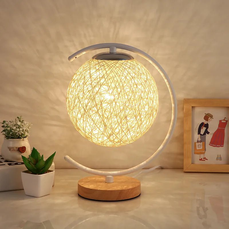 Stylish and Energy - Efficient Table Lamp - Iandy