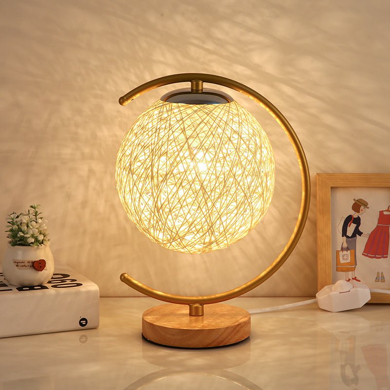 Stylish and Energy - Efficient Table Lamp - Iandy