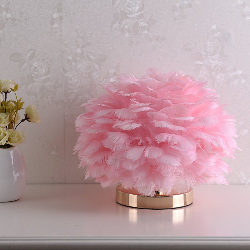 Swan Fur Desk Lamp - Iandy