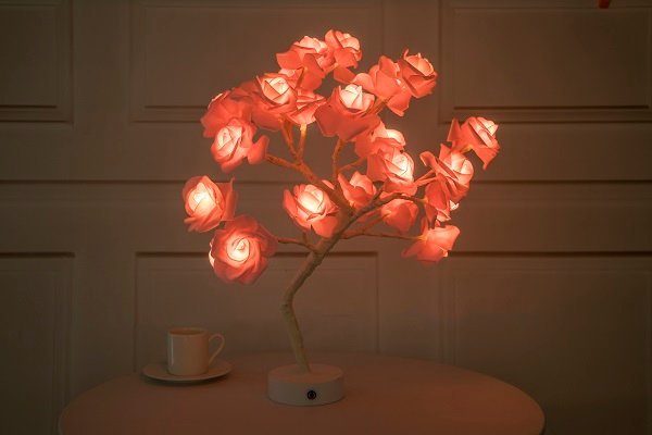 Versatile Decorative Table Lamp - Iandy